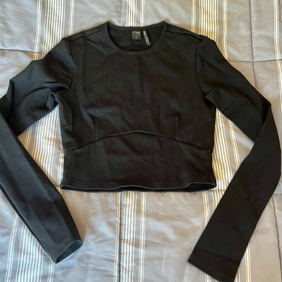 Simons black long sleeve crop top - Picture 3 of 8